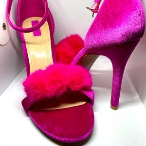 Fuchsia PomPom women shoes size 9 high heels